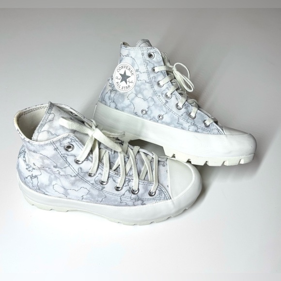 Converse Women’s Chuck Taylor All Star Lugged High Top Gray Platform Shoe Size-7 - Picture 8 of 9